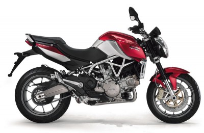 aprilia-mana-8501.jpg (75.25 KiB) Visto 7820 volte aprilia-mana-8501.jpg